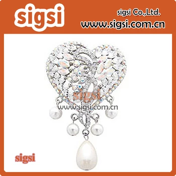 Veľkoobchod strieborné srdce tvar s pearl drahokamu brošňa pin pre svadobné oznámenia