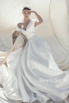 Slonovina Svadobné Šaty 2021 Satin Soft V Krku Plášť Svadobné Šaty Ramena Princezná Formálne Svadobné Party Šaty
